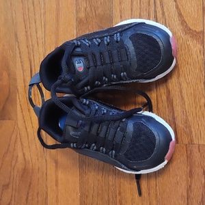 Black Champion 7 shoes